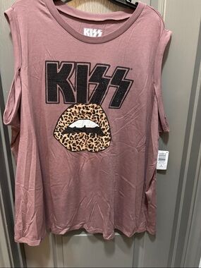 Kiss Tank Top with Stud Lettering and Distressed Leopard Lip Graphic